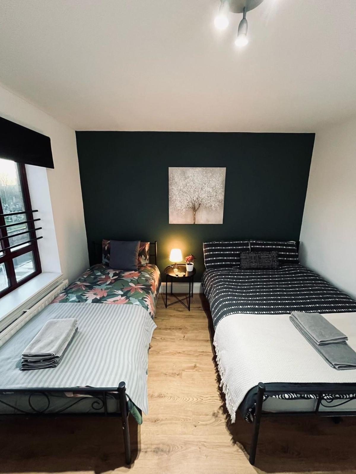 Portobello Guest Rooms ロンドン エクステリア 写真