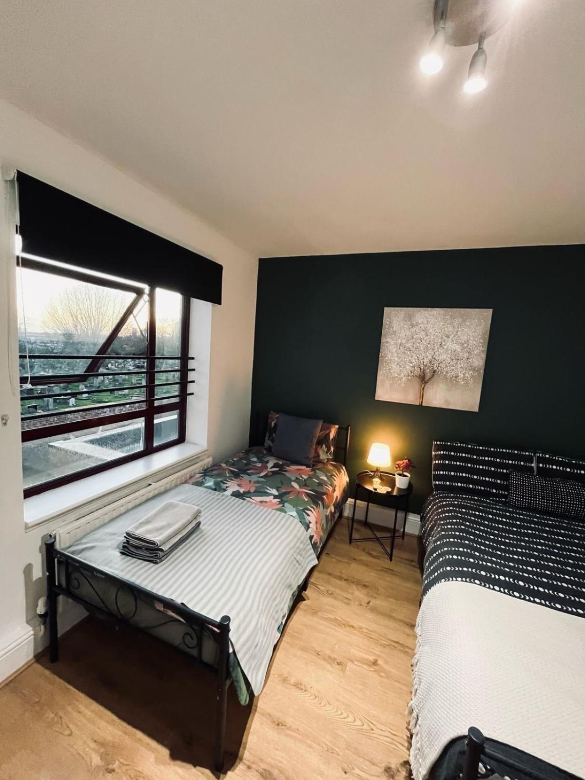 Portobello Guest Rooms ロンドン エクステリア 写真