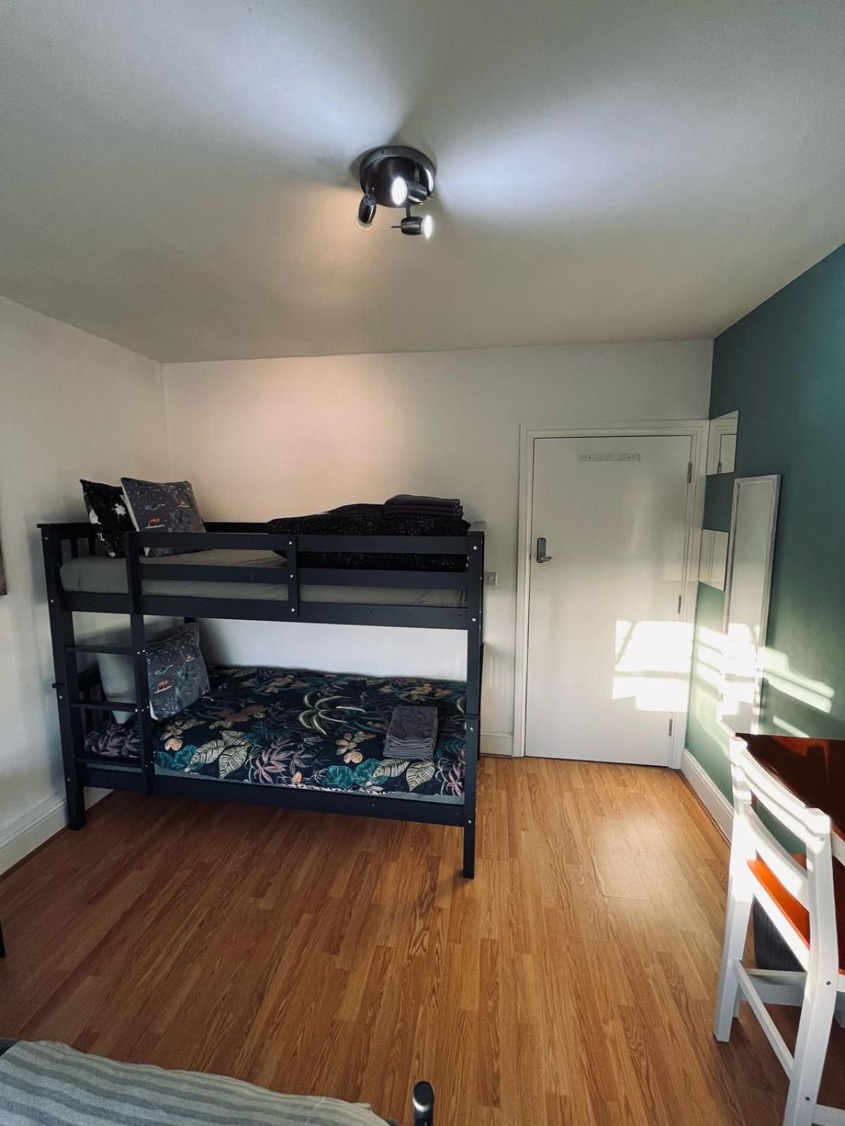 Portobello Guest Rooms ロンドン エクステリア 写真